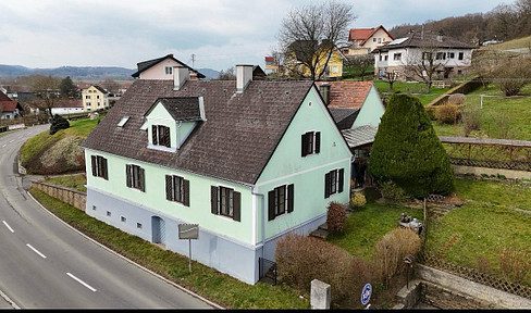 Großes gepflegtes Ein- bzw Zweifamilienhaus *Provisionsfrei