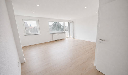 Kapitalanlage zum Top-Preis: 3 Zimmer + Balkon, kernsaniert, Energieklasse B