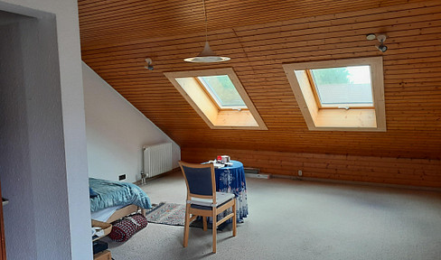 Very spacious REH in 70567 Stuttgart for sale immediately