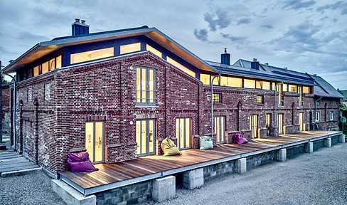 Neue Designer-Maisonette-Wohnung bei Wismar/Ostsee (opt. MÖBLIERT)