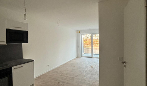 *TOP* Schöne 1-Zimmer Wohnung mit Küche, Dachterasse und Stellplatz