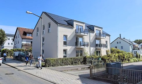 3 Zimmer + Wohnzimmer/Küche