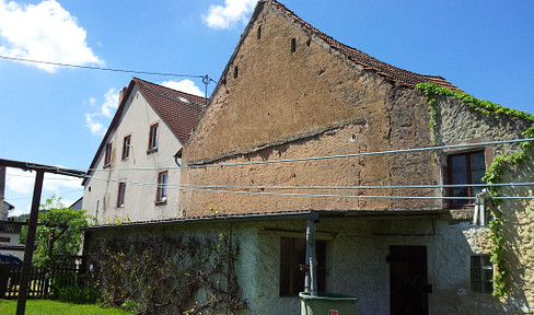 Geräumiges Mehrgenerationenhaus; Wohn-Geschäftshaus in Blieskastel mit Garage und Scheune