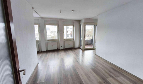 Cozy 1-room apartment with balcony & elevator - WBS required!