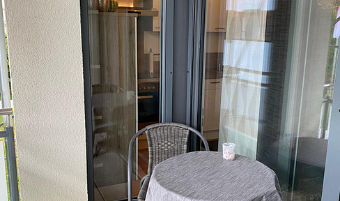 Helle Zwei-Zimmer-Wohnung