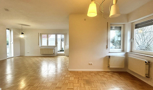 Helle 3-Zimmer-Erdgeschosswohnung mit Terrasse und Garage in Laichingen