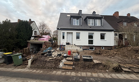 Commission-free semi-detached houses in a sought-after location near the Schwentine river