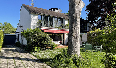 Charming semi-detached house in Meerbusch-Ilverich