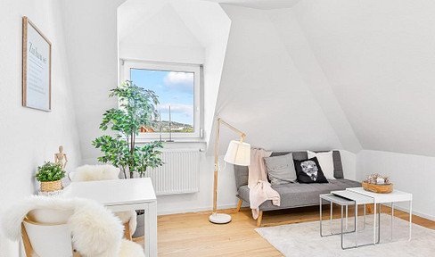 Freshly renovated 2-room apartment above the rooftops of Stuttgart-Mitte