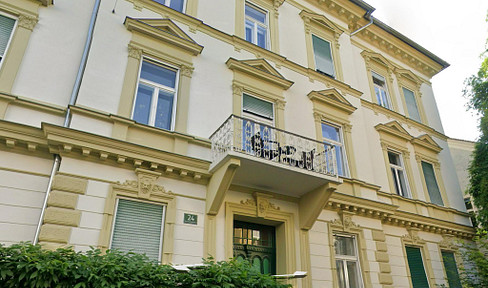 Moderne ruhige Designer-Dachgeschosswohnung in wunderschönem Altbau - TOPBEZIRK St. Leonhard