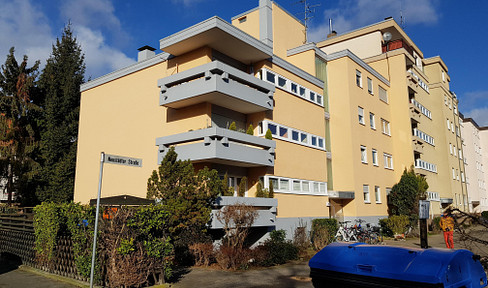 1-Zimmer-Wohnung mit Einbauküche und Balkon, Worms, ruhige Lage, Fahrstuhl