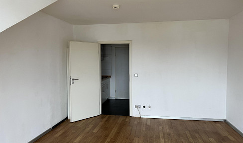 1-room apartment with underground parking space in Riemekeviertel PB (near main station)