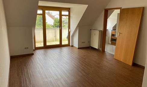 Above the rooftops of Schwanstetten - underground parking space - well-kept 42 sqm - well let