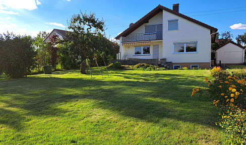 1-2 Family House | 200 sqm | Ideal location on the edge of the city | Bad Schussenried – Peace, nature, and panoramic views | Available immediately (provisional).