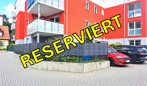 Exclusive, nearly new 4-room apartment (KfW 55 standard) in Feucht, with a garden.