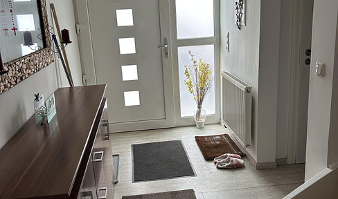 Reihenhaus mit niedrigem Heizwärmebedarf, ruhig & zentral