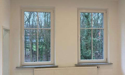 Wunderschön renovierte 2 Zimmer Altbauwohnung inkl. EBK in Fürth direkt an der Rednitz