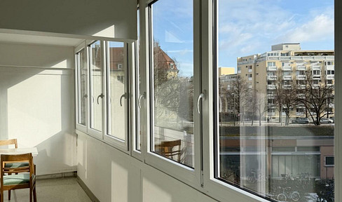 Helle 2-Zimmer-Wohnung mit Südbalkon in Neuhausen