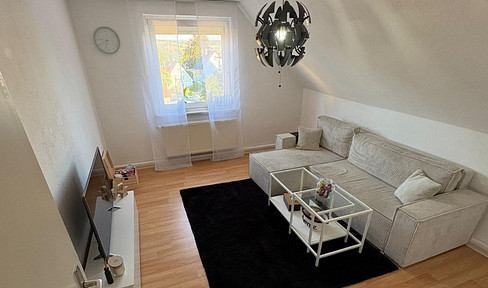 Quietly located 3-room attic apartment for rent