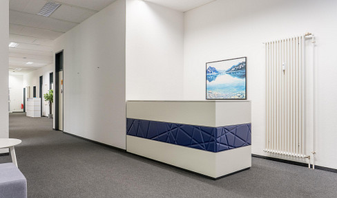 Attractive office unit on the first floor - 360 m² with reception, kitchen & flexible rental options