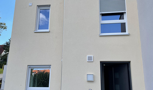 Reiheneckhaus mit Panoramablick (BJ 2022) | A+ | Fußbodenheizung | Bezugsfertig 01.04.26 mit EBK