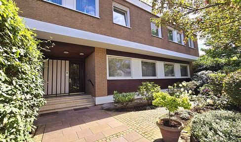 Architect's house in Euskirchen, ideal for living and working in a south-facing location close to the city center