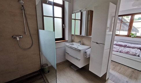 Extravagant 3 ZKB dream apartment with garden for rent