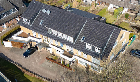 Helle, große 2 Zimmer-EG-Wohnung, frisch renoviert, barierefrei,