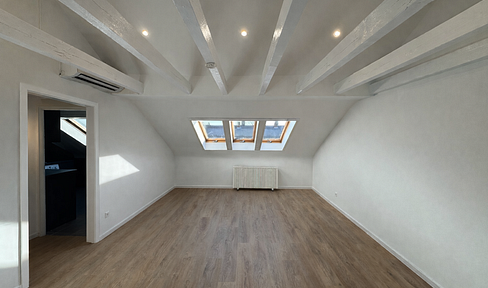 Modern 2-room apartment | first occupancy after core renovation | fitted kitchen | air conditioning & fiber optics