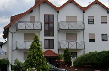 Charmante 2-Zimmer-Wohnung mit Balkon in Seligenstadt-Froschhausen