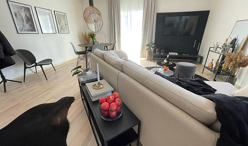 Beautifully renovated 2.5-room apartment on the ground floor, located in GmHütte.