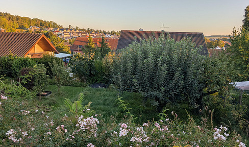Sunny building plot in Gondelsheim