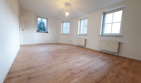 Klein aber fein! Ihr Stadthaus m. 2-Zi-Wohnung und separatem Hobby-Raum