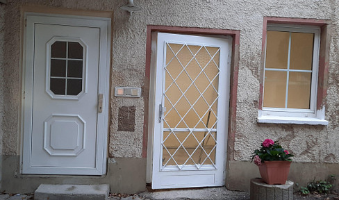 Klein aber fein! Ihr Stadthaus m. 2-Zi-Wohnung und separatem Hobby-Raum