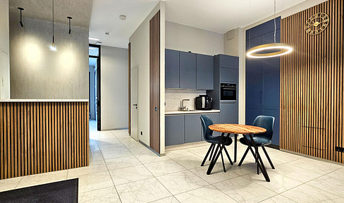 Exclusive, prestigious office with garden & balcony access on the River Iller