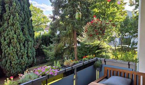 Modern & grün: 3-Zimmer-Wohnung mit Südbalkon und Gartenoption in ruhiger Feldrandlage