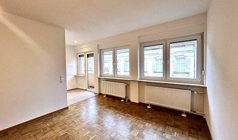 Sanierte 2 ZKB-Citywohnung am Europaplatz