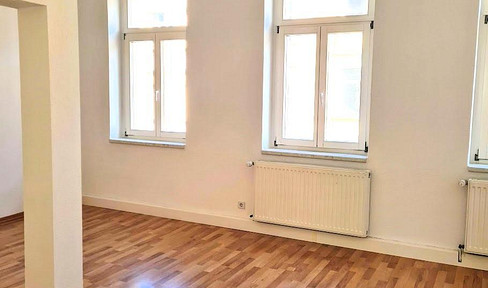 Bright 3-room apartment in a central location in Wurzen.