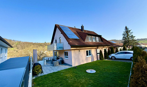 Sustainable living & saving: House with ELW (interest joker), high-end technology 2022 & 1300m² plot