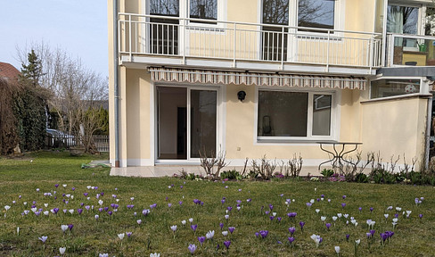 Bright DHH with 6 rooms in FFB, quiet & central - within walking distance of the S-Bahn, from private owner