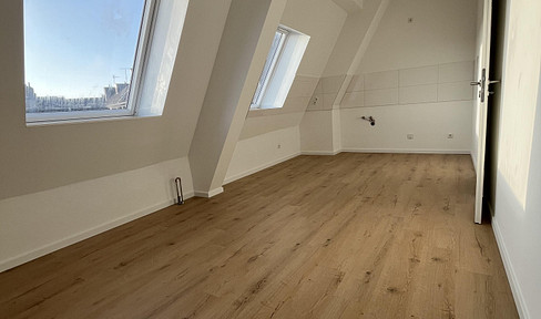 Moderne Dachgeschosswohnung im Zentrum von Jülich - Erstbezug
