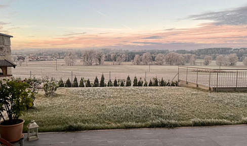 Bergblick - Traumhafte 4-Zimmer Terrassenwohnung in Aßling