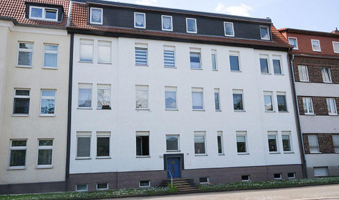 Saniertes Mehrfamilienhaus mit Mietsteigerungspotenzial in sehr guter Lage!