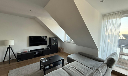 Charmante 2 Zimmer Dachgeschoss Wohnung