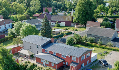 Maklerfrei: Mehrfamilienhaus mit 8 Wohneinheiten und einem Ferienbungalow auf Usedom