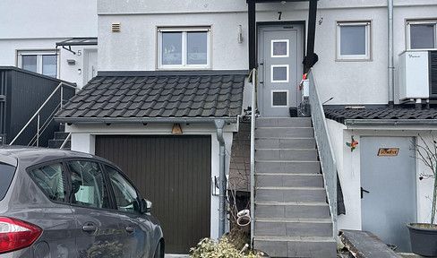 Space miracle, mid-terrace house in a sought-after elevated location in Kirchheim