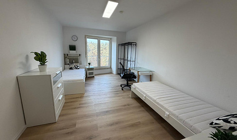 Vollmöblierte 1 Zimmerwohnung direkt am Kanal