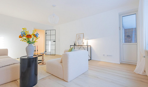 Refurbished modern, bright & quiet 4-room apartment commission-free