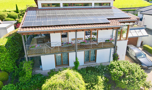 Detached, energy-efficient single-family home built with solid construction, located between Pirmasens and Zweibrücken.