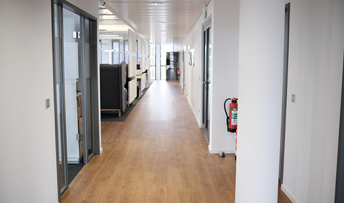 Moderne Bürofläche im Arnulfpark – kreativer Freiraum im Herzen des Digital-Hubs München